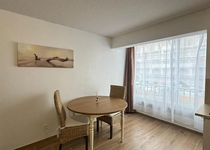 à Apartamento *